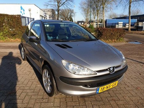 Peugeot 206 - 1.4, E 500 Sloop Premie Zondag Open - 1