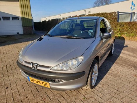 Peugeot 206 - 1.4, E 500 Sloop Premie Zondag Open - 1