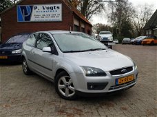 Ford Focus - 1.6-16V Futura