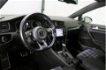 Volkswagen Golf - 1.4 TSI 204pk GTE DSG Navigatie Parkeersensoren LED Sportstuur - 1 - Thumbnail