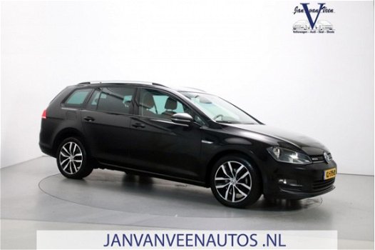 Volkswagen Golf Variant - 1.0 TSI Connected Series 6-bak Leder DAB+ Camera Navigatie Climate Control - 1