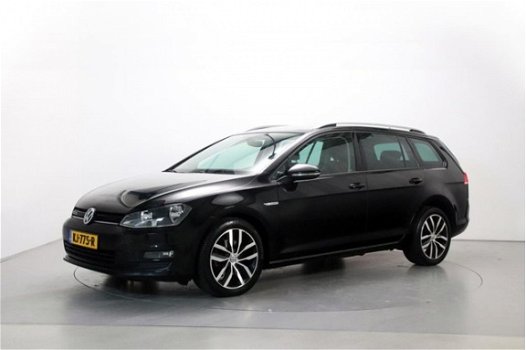 Volkswagen Golf Variant - 1.0 TSI Connected Series 6-bak Leder DAB+ Camera Navigatie Climate Control - 1