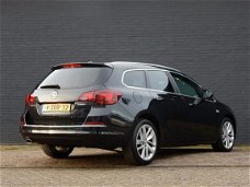 Opel Astra Sports Tourer - 1.4 Turbo Cosmo NAVI CRUISE STOELVERWARMING ACHTERUITRIJCAMERA