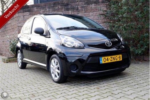 Toyota Aygo - 1.0 VVT-i 68PK Comfort 5 Drs. Airco/lmv - 1