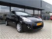 Renault Clio - 1.5 DCI 85 ECO Authentique 5 Drs 2012 - 1 - Thumbnail