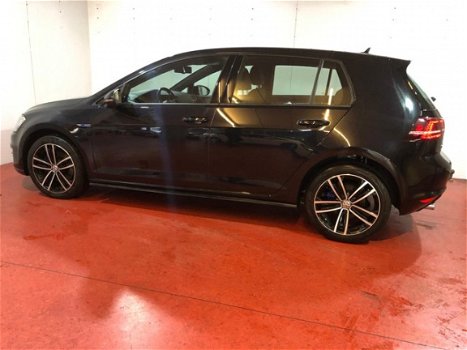 Volkswagen Golf - 1.4 TSI GTE - 1