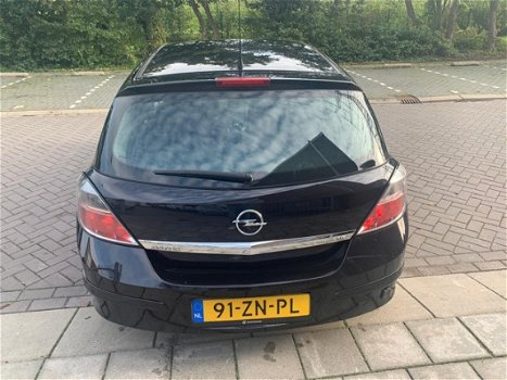 Opel Astra - 1.6 Temptation LPG G3 - 1