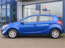 Hyundai i20 - 1.2i i-Motion, 5-Deurs / Airconditioning / Sportvelgen / Rijklaar incl. Bovag garantie