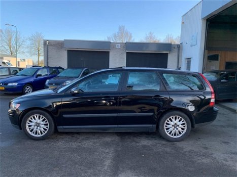 Volvo V50 - 2.0D Kinetic / Airco / Schuifdak / Leder / APK - 1