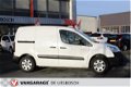 Peugeot Partner - Electric L1 Premium nieuw voertuig , airco , 3 persoons , pdc - 1 - Thumbnail