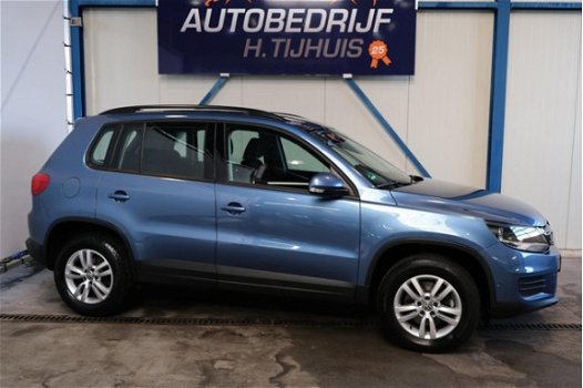 Volkswagen Tiguan - 1.4 TSI Comfort&Design - Airco, Cruise, Navi, PDC, Trekhaak - 1