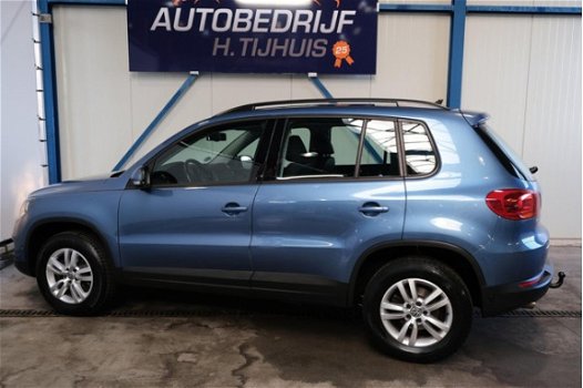 Volkswagen Tiguan - 1.4 TSI Comfort&Design - Airco, Cruise, Navi, PDC, Trekhaak - 1