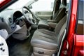 Chrysler Grand Voyager - Town & Country 2006 Automaat 7 persoons - 1 - Thumbnail