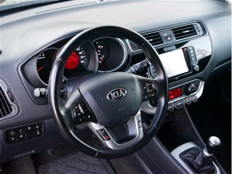 Kia Rio - 1.2 CVVT ExecutiveLine Navi Camera - 1