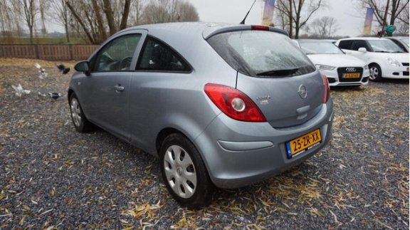 Opel Corsa - 1.4-16V Enjoy hele nette CORSA 1.4 met ondh boekjes - 1