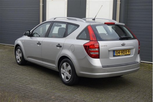 Kia Cee'd Sporty Wagon - 1.4 X-tra - 1