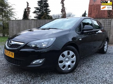 Opel Astra - 1.7 CDTi S/S Business Edition , APK, NAP, Navi, Nette auto - 1