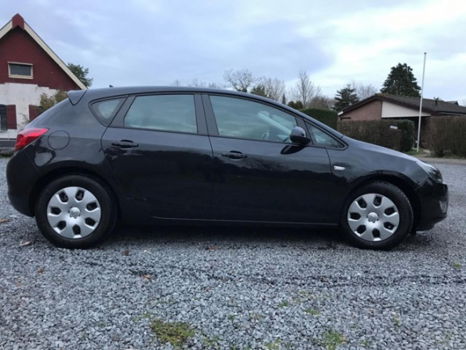 Opel Astra - 1.7 CDTi S/S Business Edition , APK, NAP, Navi, Nette auto - 1