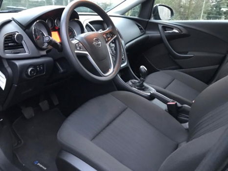 Opel Astra - 1.7 CDTi S/S Business Edition , APK, NAP, Navi, Nette auto - 1