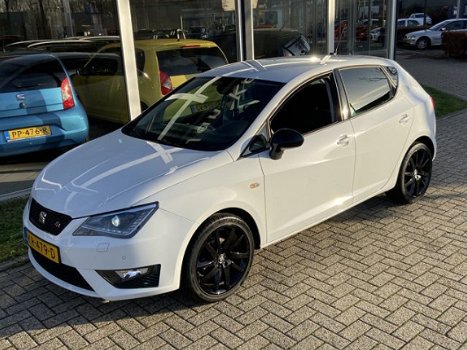 Seat Ibiza - 1.0 TSi 95 pk FR Connect / Colour line / Navigatie / Upgrade Sound - 1