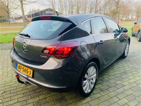 Opel Astra - 1.4 T 103KW 5-DRS INNOVATION NAV ECC PDC - 1