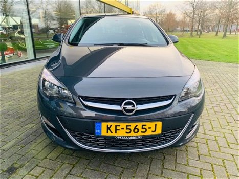 Opel Astra - 1.4 T 103KW 5-DRS INNOVATION NAV ECC PDC - 1