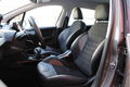 Peugeot 2008 - 1.6 VTi Allure 120 PK, Navigatie, PDC, 1/2 leer, Cruise control, Bluetooth etc - 1 - Thumbnail