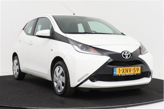 Toyota Aygo - 1.0 VVT-i x-play | Camera | Airco | Bleutooth | Org NL - 1