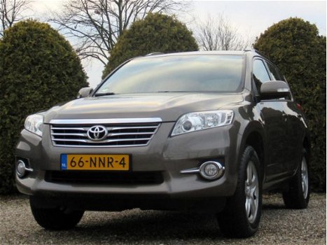 Toyota RAV4 - 2.0 VVTi Automaat / Navi / Cruise Control - 1