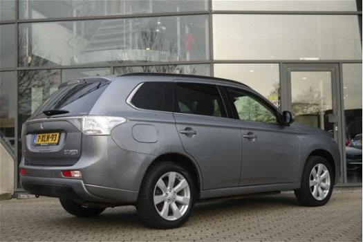 Mitsubishi Outlander - 2.0 PHEV Business Edition PRIJS IS EX BTW Leer/nav/climate - 1