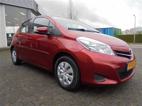 Toyota Yaris - 1.3 VVT-i Now Airco, Hoge zit, 1ste eigenaar & dealer onderhouden - 1