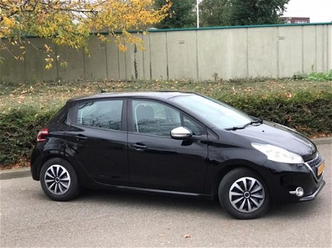 Peugeot 208 - 1.2 VTi Urban Soul - 1