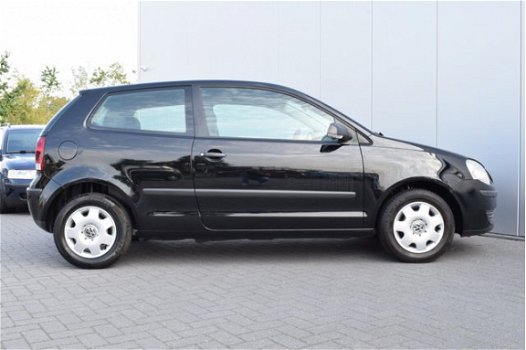 Volkswagen Polo - 1.2 Trendline Color/Comfortpakket - 1