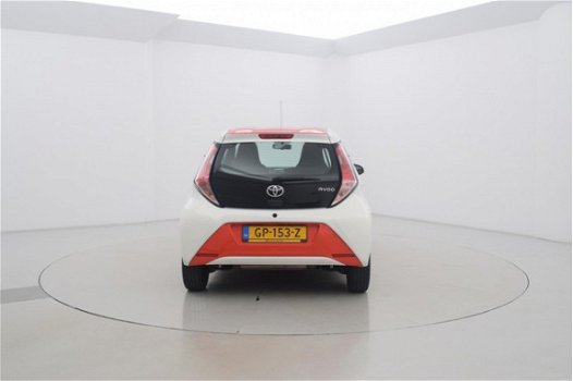 Toyota Aygo - 1.0 VVT-i x-Nav 5drs - 1