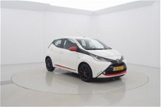 Toyota Aygo - 1.0 VVT-i x-play Red Edition 5drs
