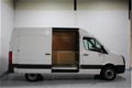 Volkswagen Crafter - 2.0 TDI 140 pk L2H2 Airco, Radio/CD, Opstap achter, Bijrijdersstoel, APK tot 12 - 1 - Thumbnail