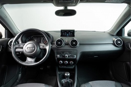 Audi A1 Sportback - 1.0 TFSI 95pk Sport Adrenalin / Sportstoelen / Climate control - 1