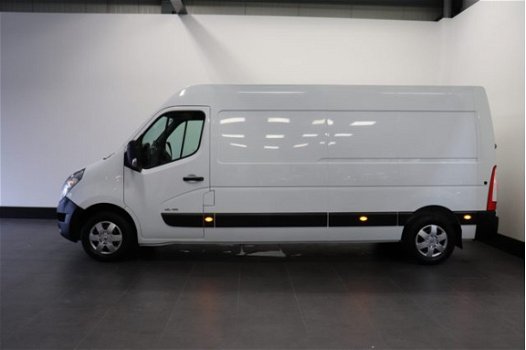 Renault Master - 2.3 dCi 170PK L3H2 - Airco - Navi - Trekhaak - € 15.900, - Ex - 1