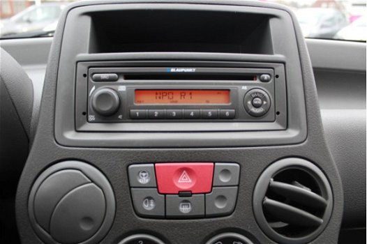 Fiat Panda - 1.2 5- DEURS, AIRCO, RADIO-CD, ELEKTRISCHE RAMEN - 1