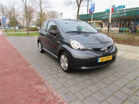 Toyota Aygo - 1.0 12V VVT-I AIRCO - 1