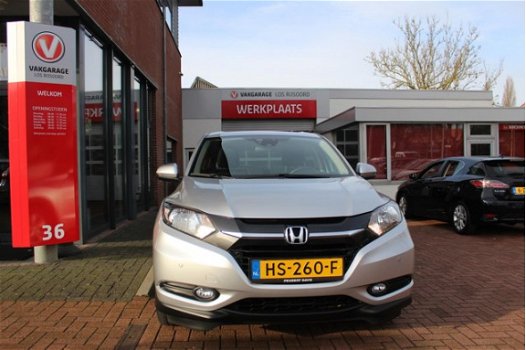 Honda HR-V - 1.5 i-VTEC 130pk Elegance Trekhaak Pdc Treeplanken - 1