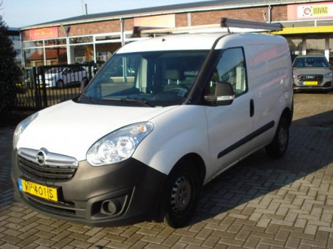 Opel Combo - 1.3D 66KW AIRCO - 1