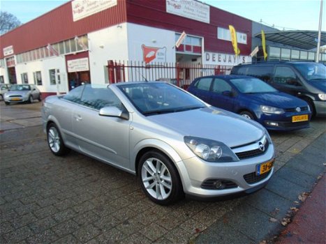 Opel Astra TwinTop - 1.8-16V 140pk - 1