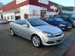 Opel Astra TwinTop - 1.8-16V 140pk - 1 - Thumbnail