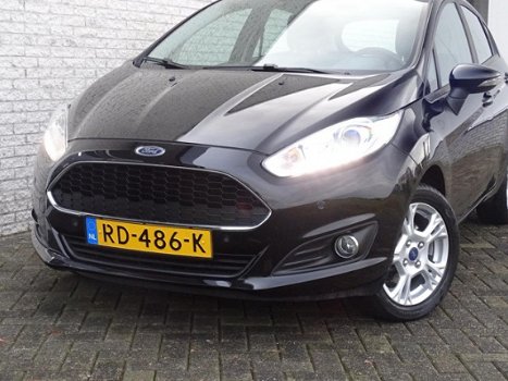 Ford Fiesta - STYLE ULT. 80PK 5DRS NAVI/CRUISE/LMV/PDC - 1