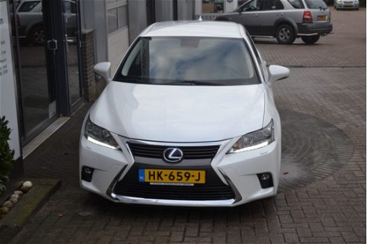 Lexus CT 200h - 25th Edition - 1