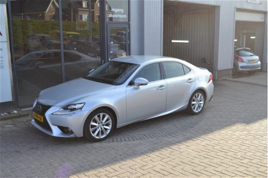 Lexus IS - 300h 25th Edition - 1