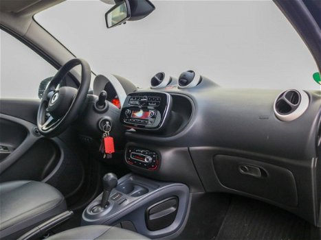 Smart Forfour - 52KW automaat twinamic | cool & audio - 1