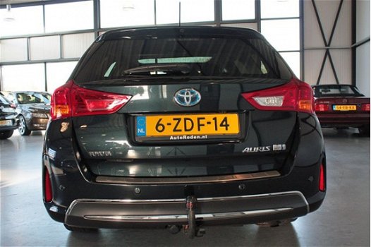 Toyota Auris Touring Sports - 1.8 Hybrid Lease+ Leer/Led/Trekhaak - 1