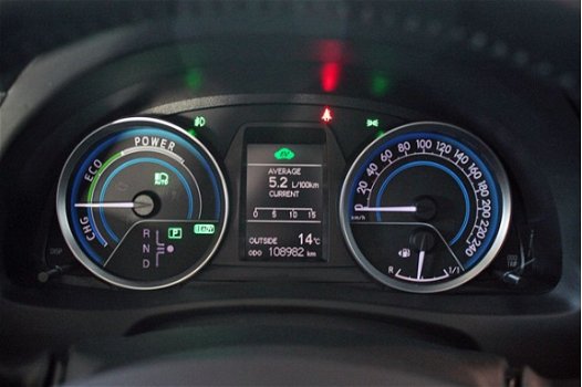 Toyota Auris Touring Sports - 1.8 Hybrid Lease+ Leer/Led/Trekhaak - 1